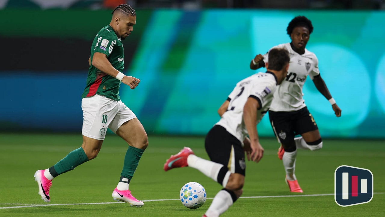 Paulinho tranquiliza torcida do Palmeiras e projeta retorno após entorse