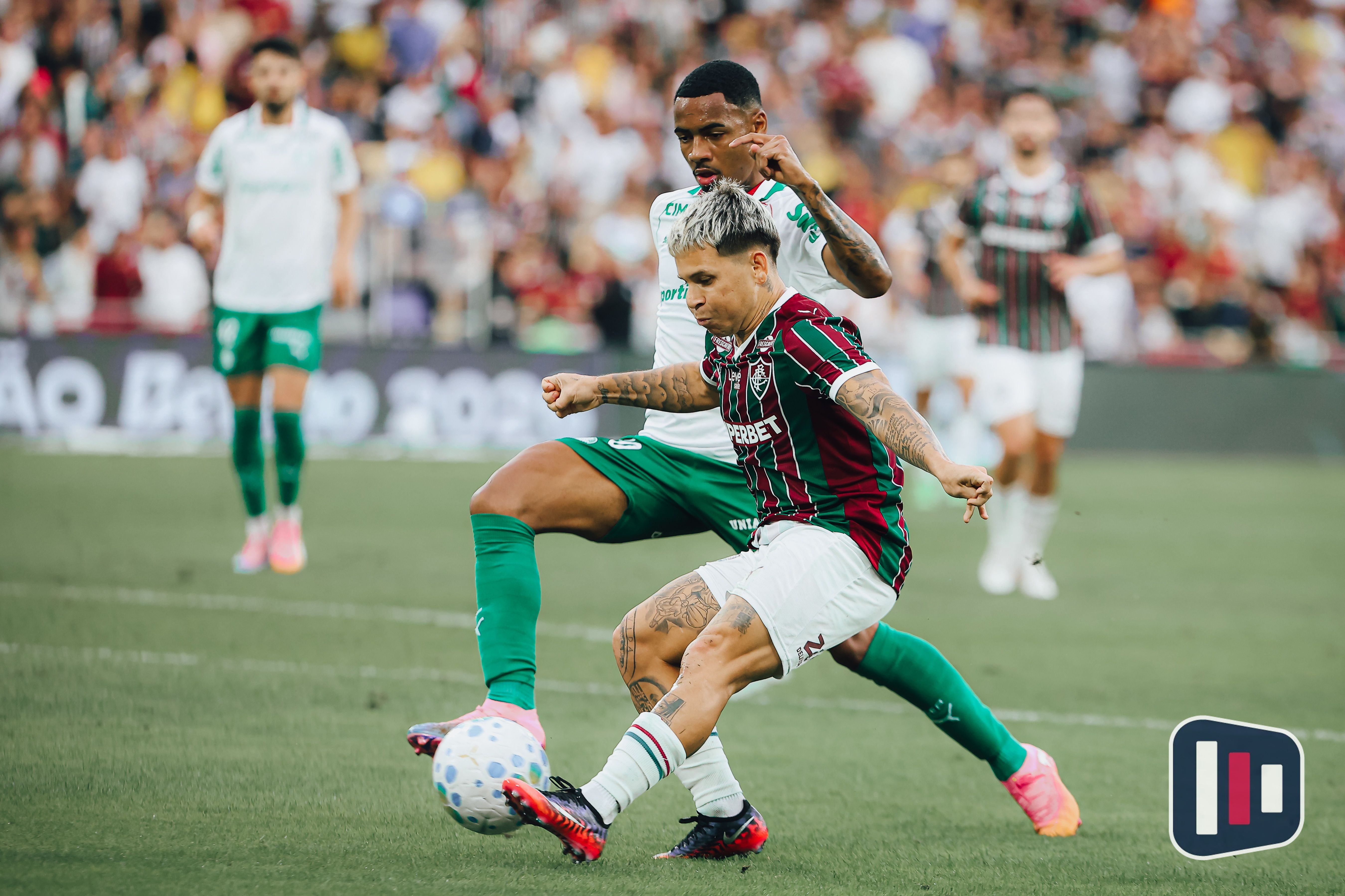 Novas regras de arbitragem aumentam tempo de bola rolando no Brasileirão
