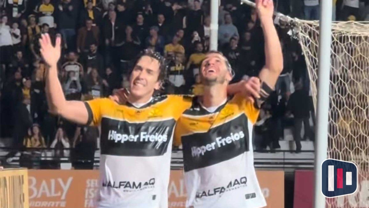 Criciúma vence Ponte Preta e avança no acesso direto na Série B