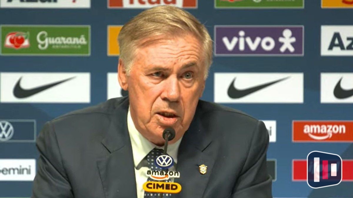Ancelotti aposta em Raphinha como centroavante para renovar a Seleção Brasileira