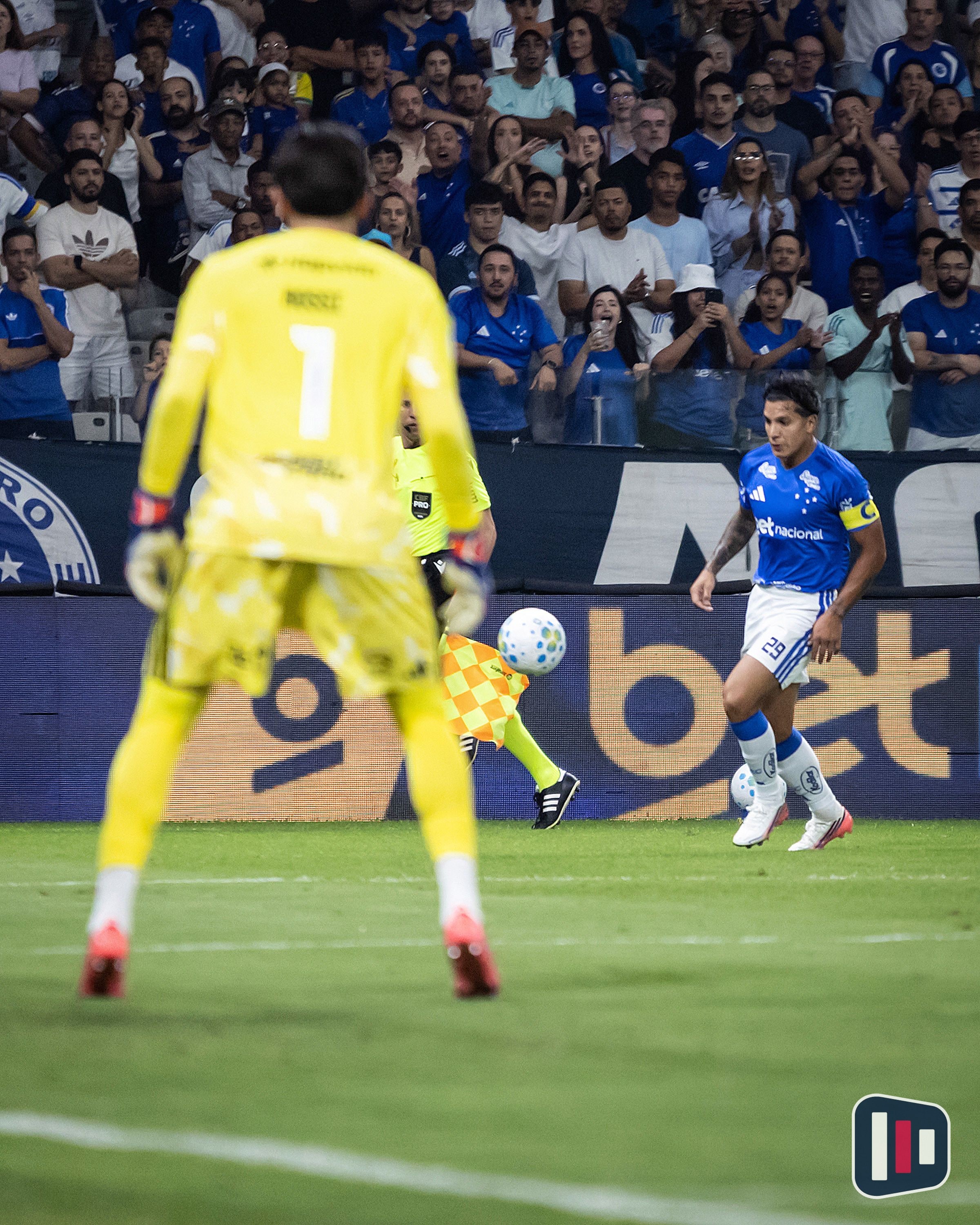 Cruzeiro x Flamengo: melhores momentos em fotos da 24ª rodada do Brasileirão