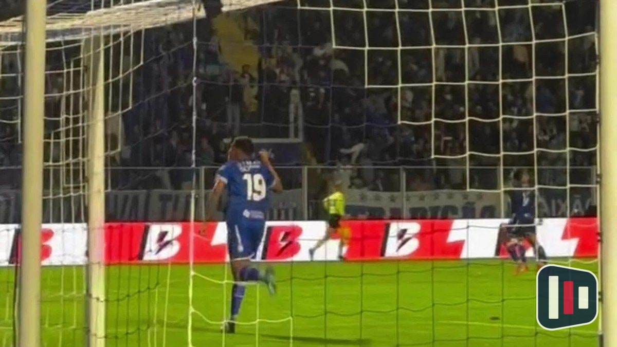 Avaí e Vila Nova empataram em 1 a 1 em duelo equilibrado pela Série B