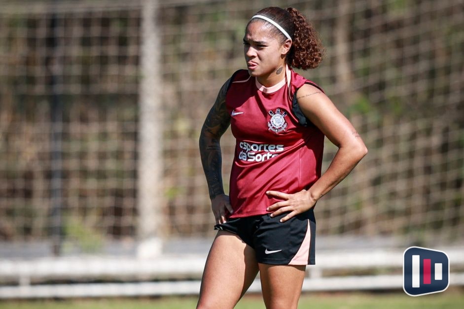 Patrocinadora viabiliza renovação de Gisela Robledo no Corinthians Feminino