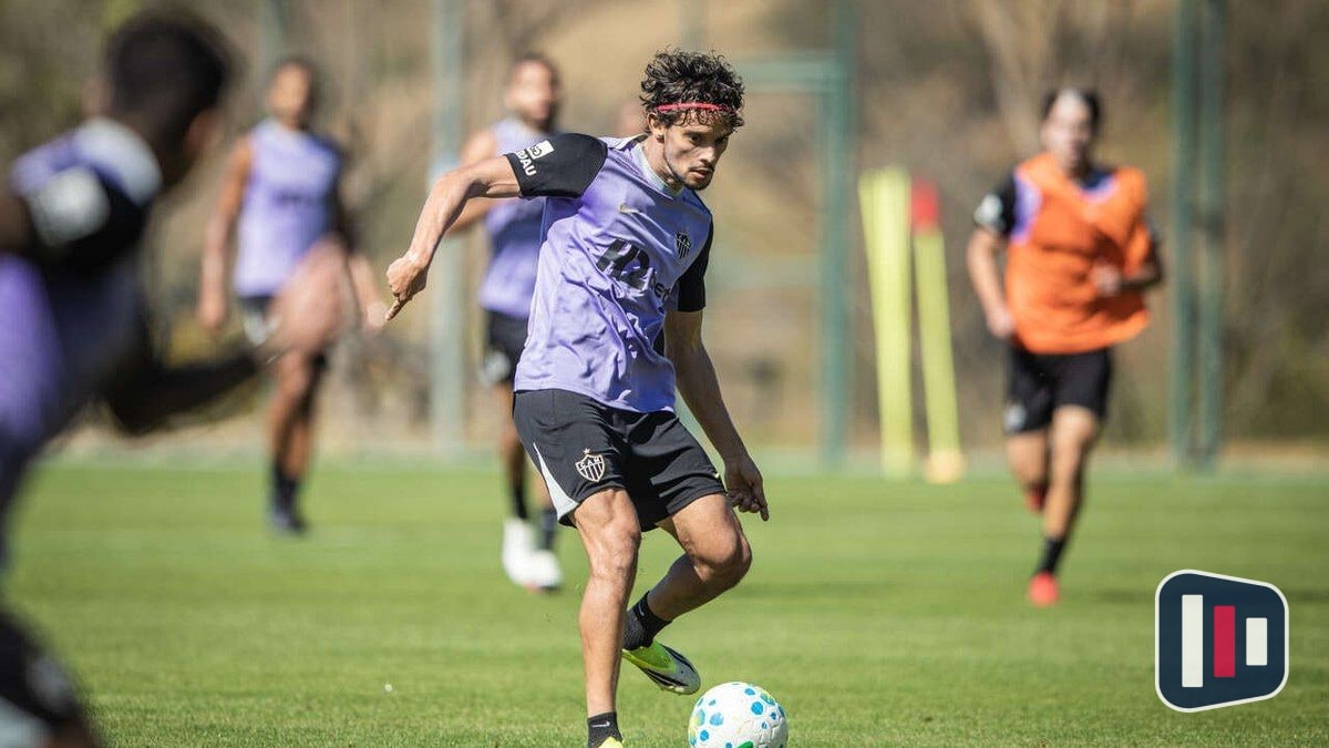 Gustavo Scarpa impulsiona clássico de Tolstói com análise em vídeo viral
