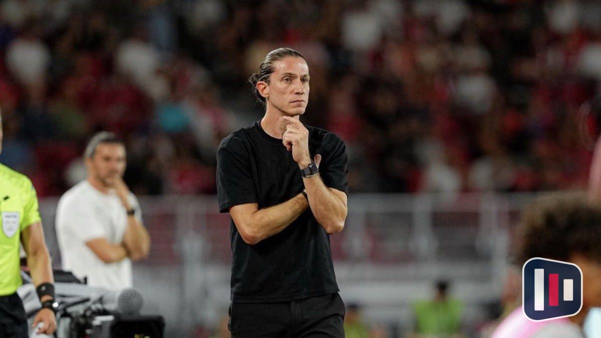 Filipe Luís faz história e lidera Monaco no Campeonato Francês 2026