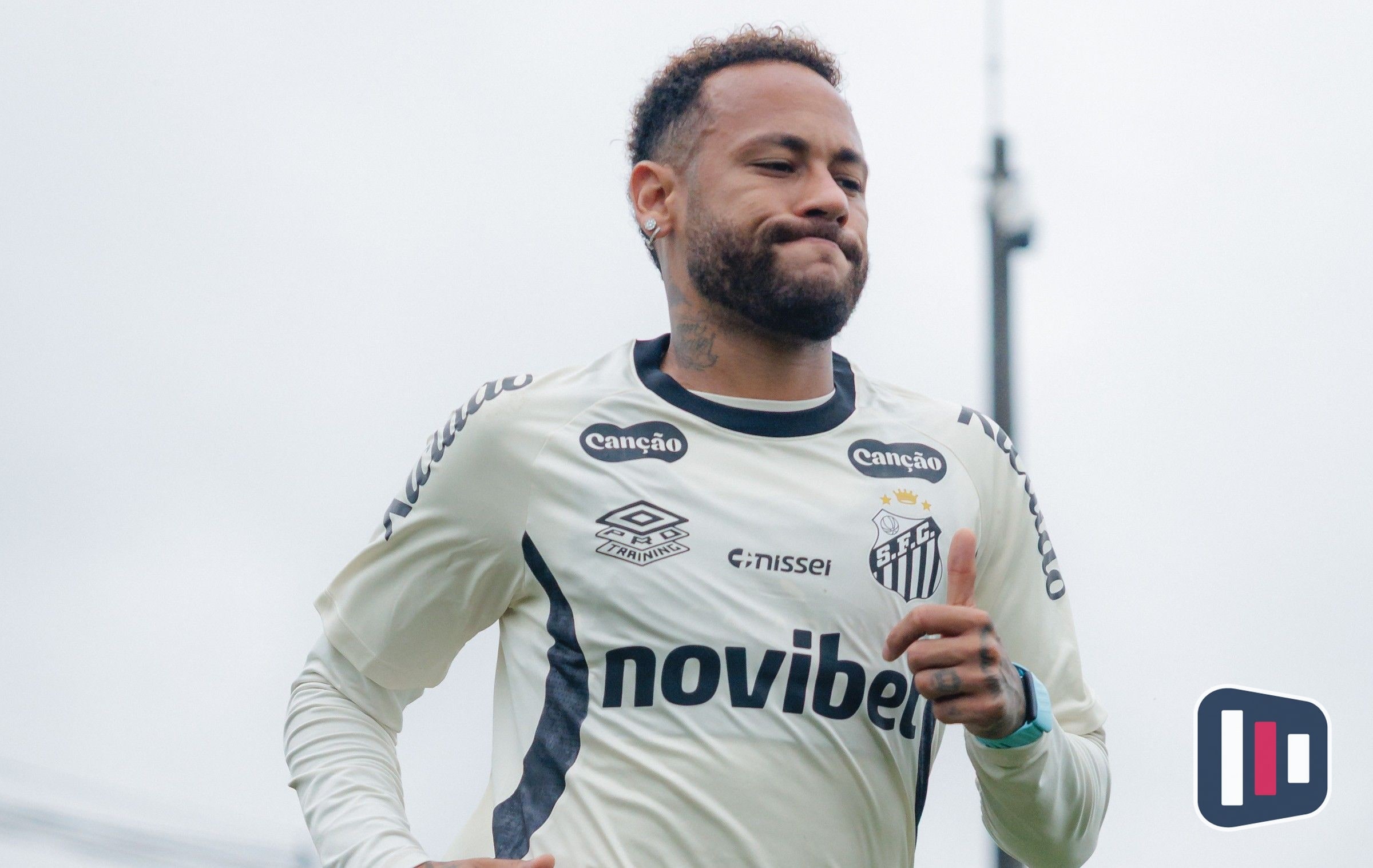 Neymar fora do clássico: Santos preserva estrela contra Palmeiras no sintético