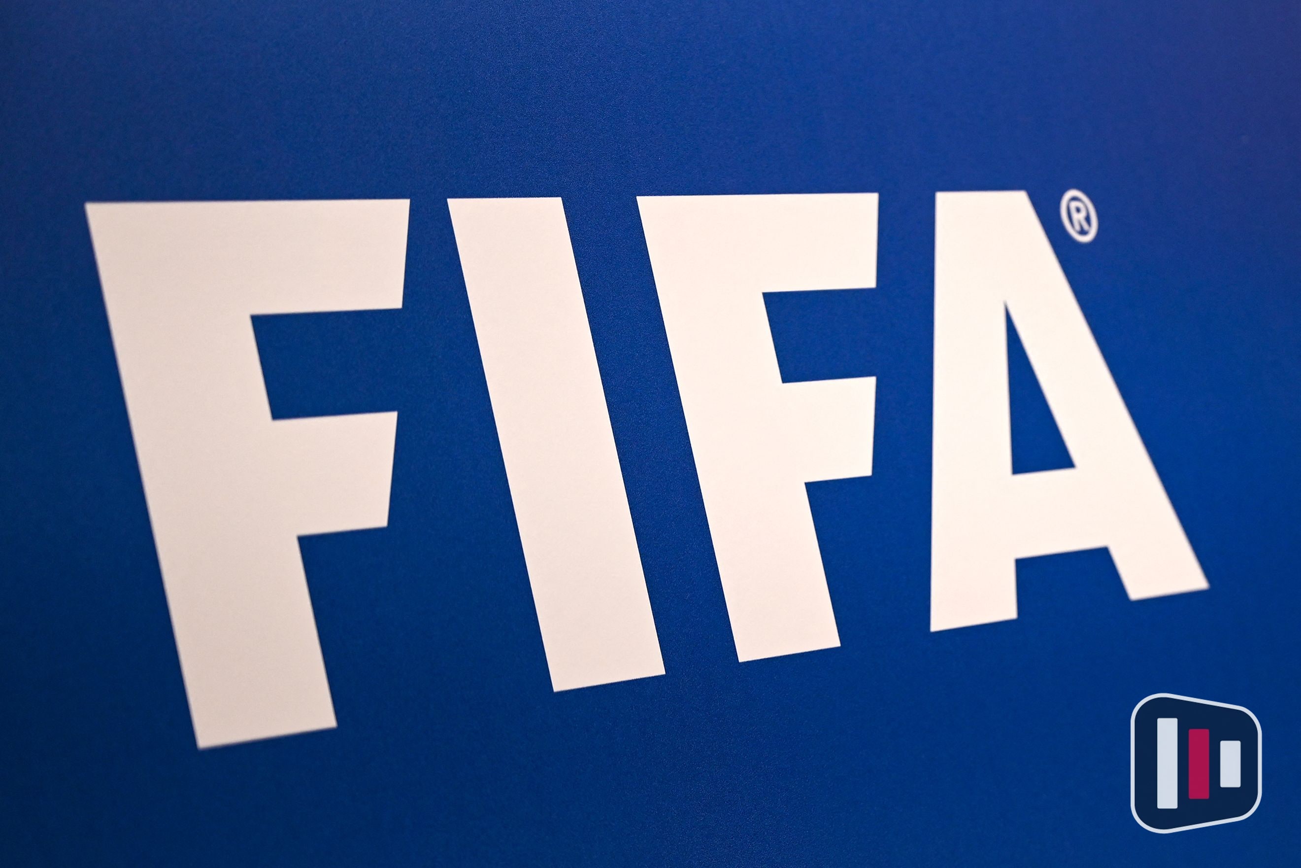 Infantino sofre queda meteórica após fracasso em plano bilionário da Fifa