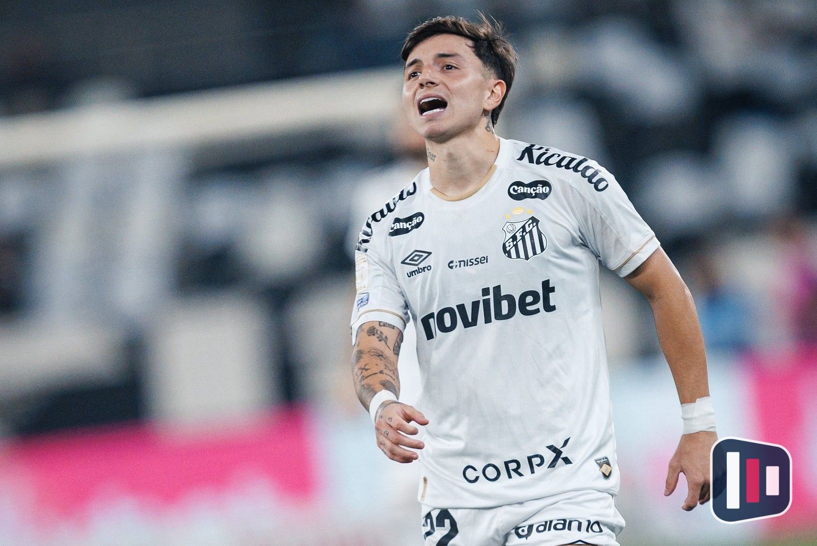 Análise: Santos joga melhor, mas erros individuais custam caro contra o Botafogo
