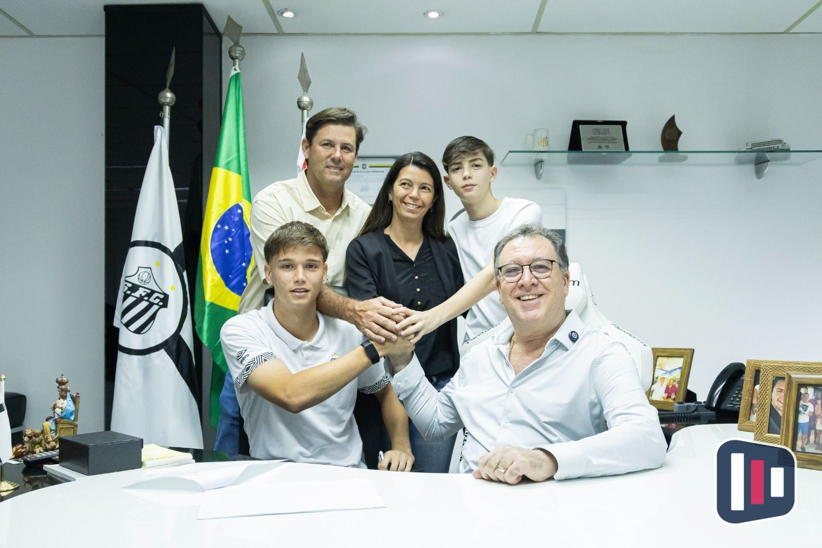 Santos renova contrato do jovem Vinicius Fabri até julho de 2031