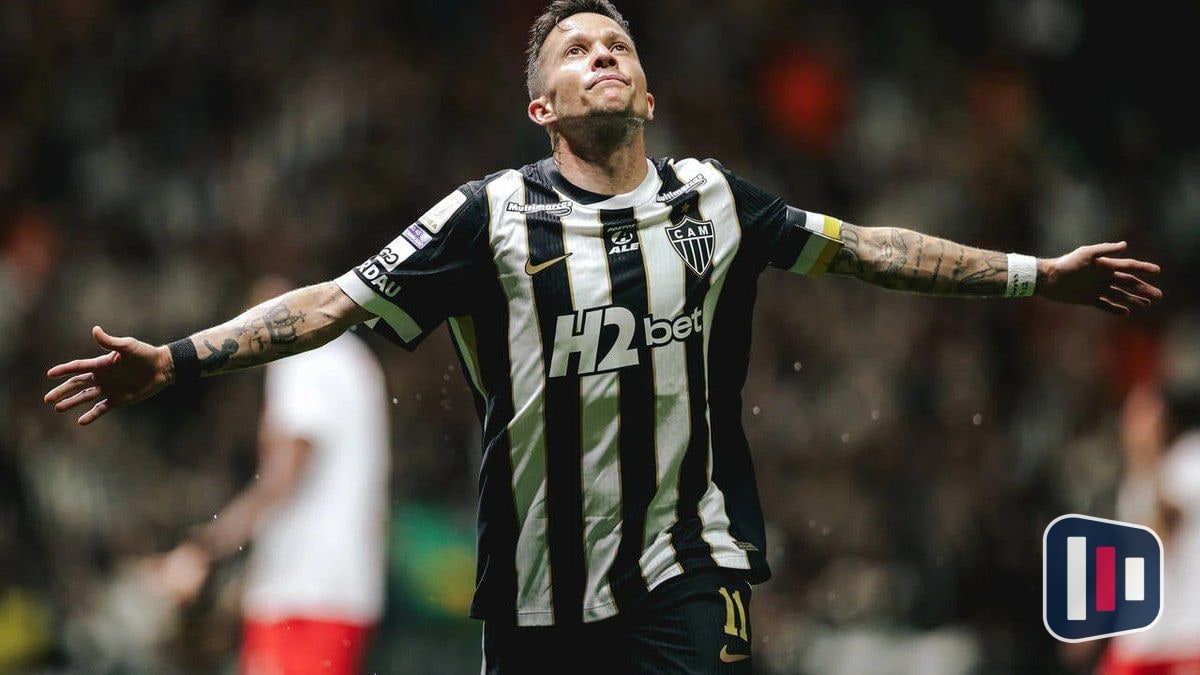 Atlético Mineiro vence Bragantino com gol de Bernard e defesa decisiva de Delfim