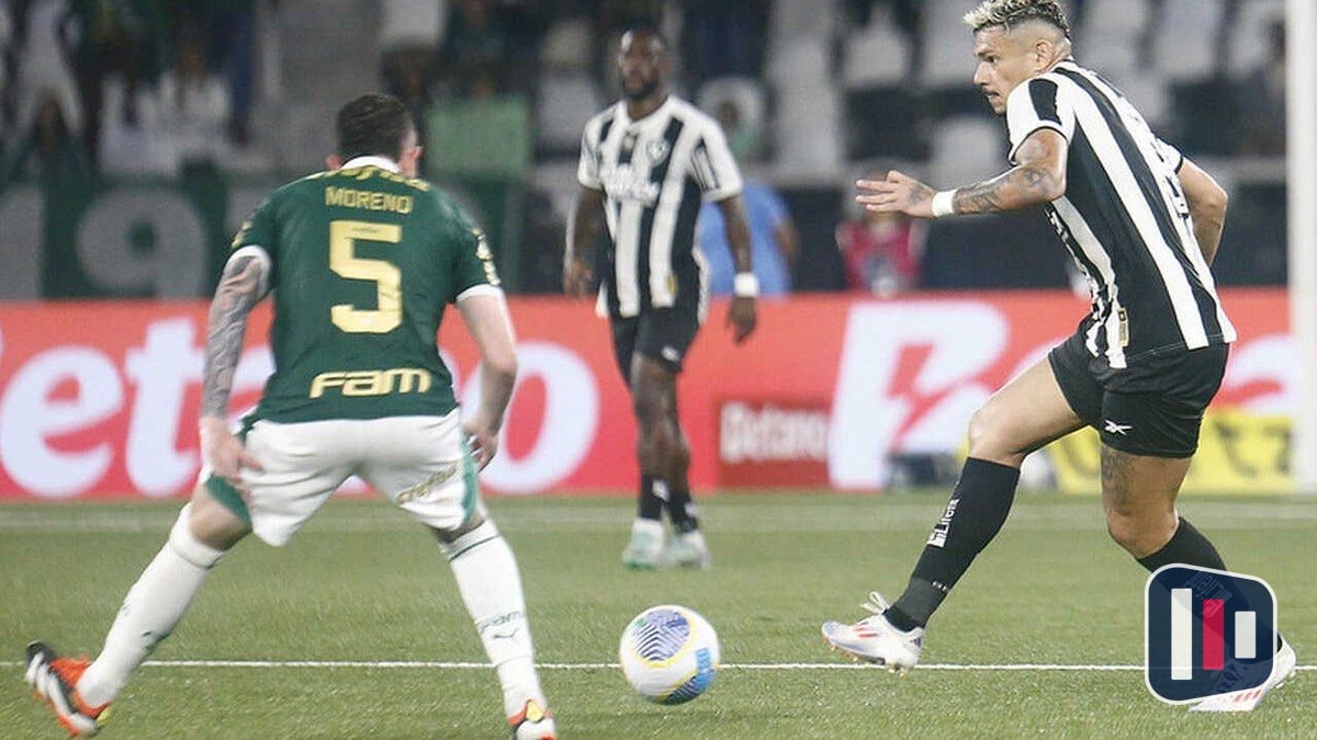 Tiquinho Soares pode reestrear pelo Botafogo contra o Palmeiras em momento marcante