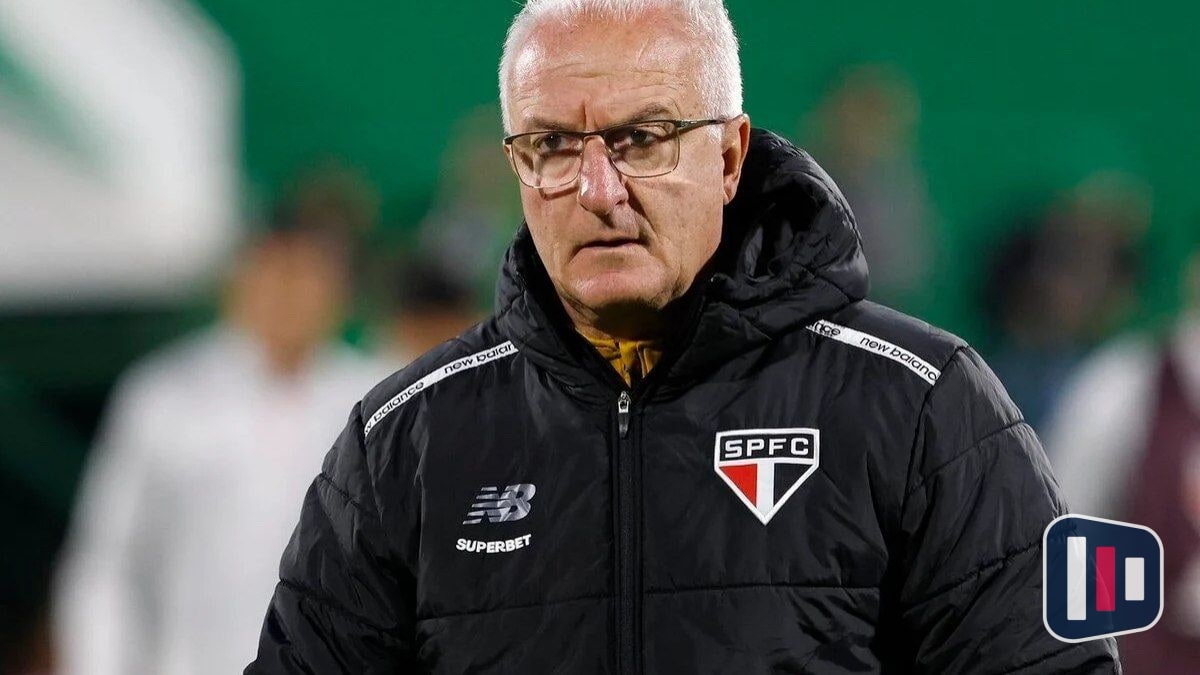 Rafinha minimiza atraso nos salários após eliminação do São Paulo na Sul-Americana