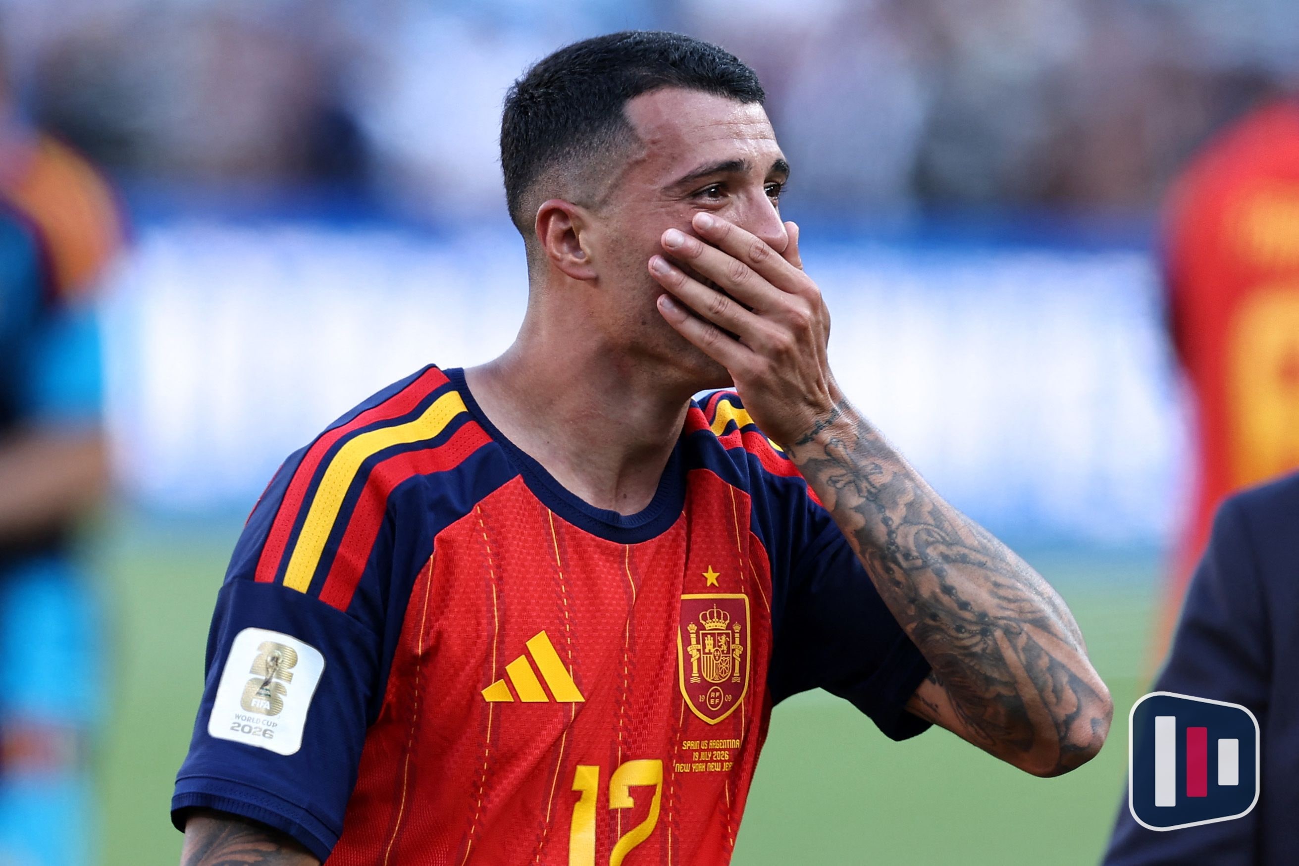 Pedro Porro celebra título e destaca raça da Espanha na final contra a Argentina