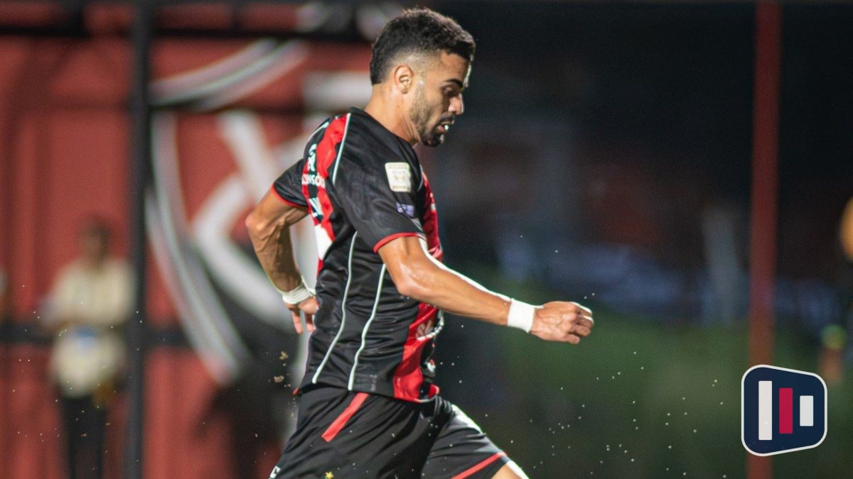 Vitória avança na tabela com destaque de Lucas Silva na goleada sobre Chapecoense