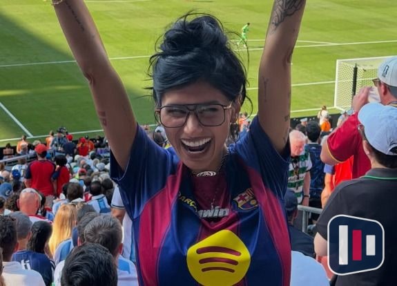 Mia Khalifa fatura milhões com aposta certeira na vitória da Espanha na Copa