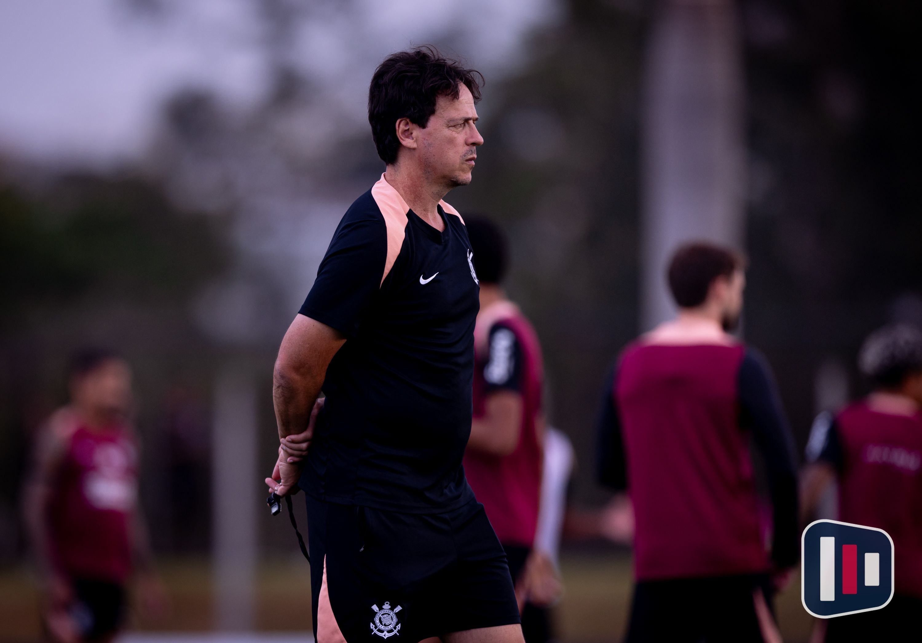 Corinthians encara Rosario Central com mudanças de Diniz na Libertadores