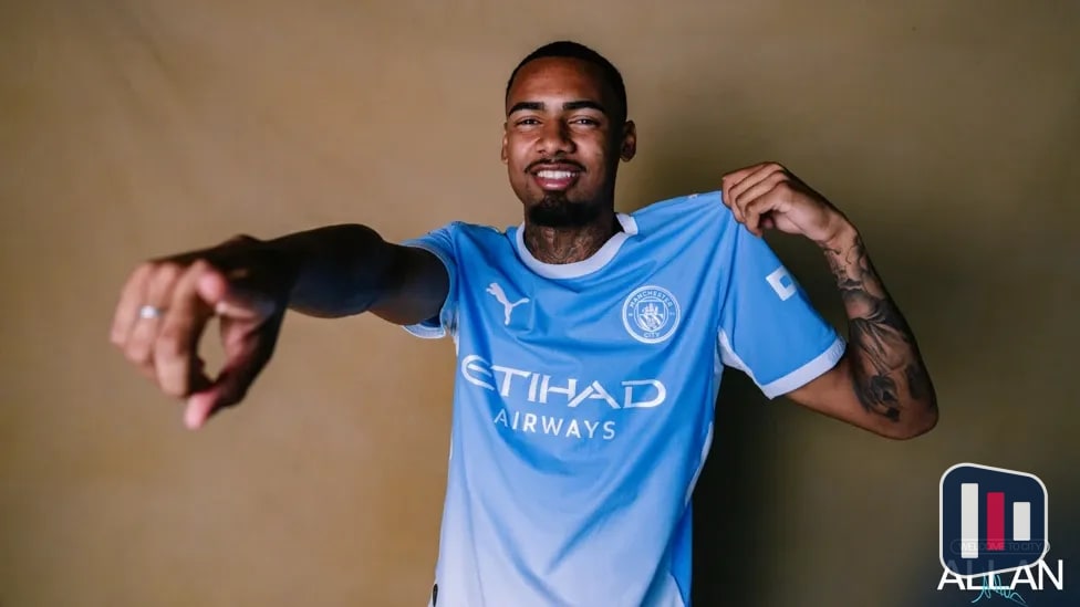 Allan é anunciado como novo reforço do Manchester City até 2031