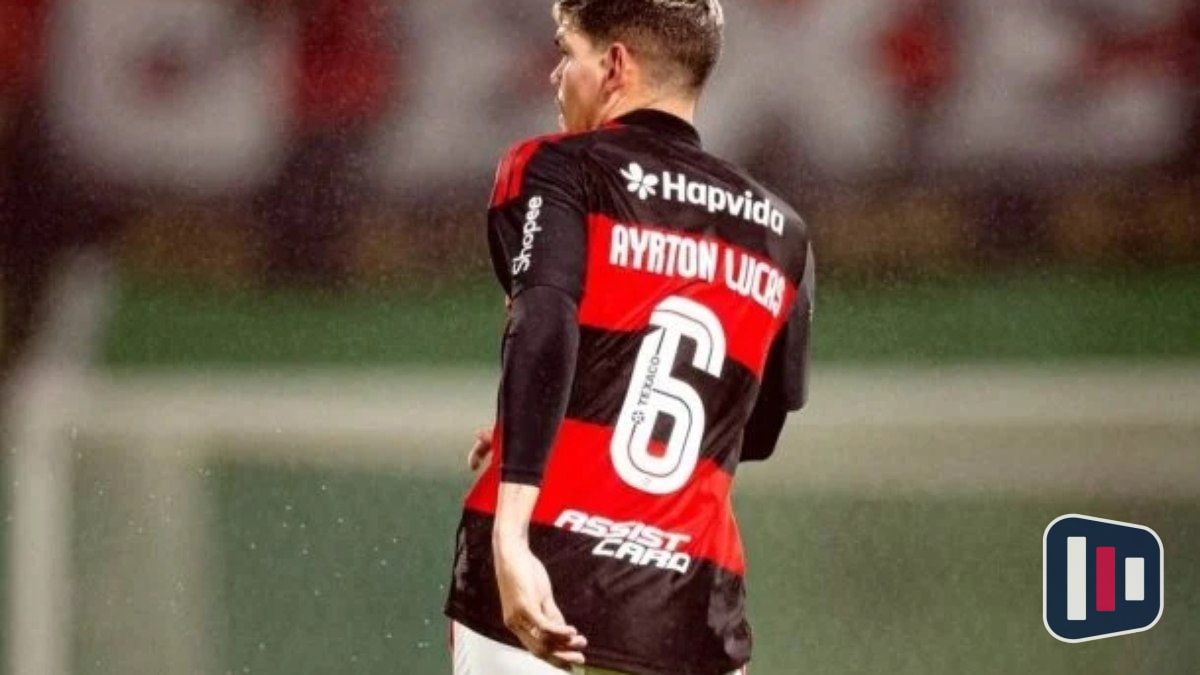 Ayrton Lucas deixa Flamengo ainda aos 4 minutos contra Bragantino