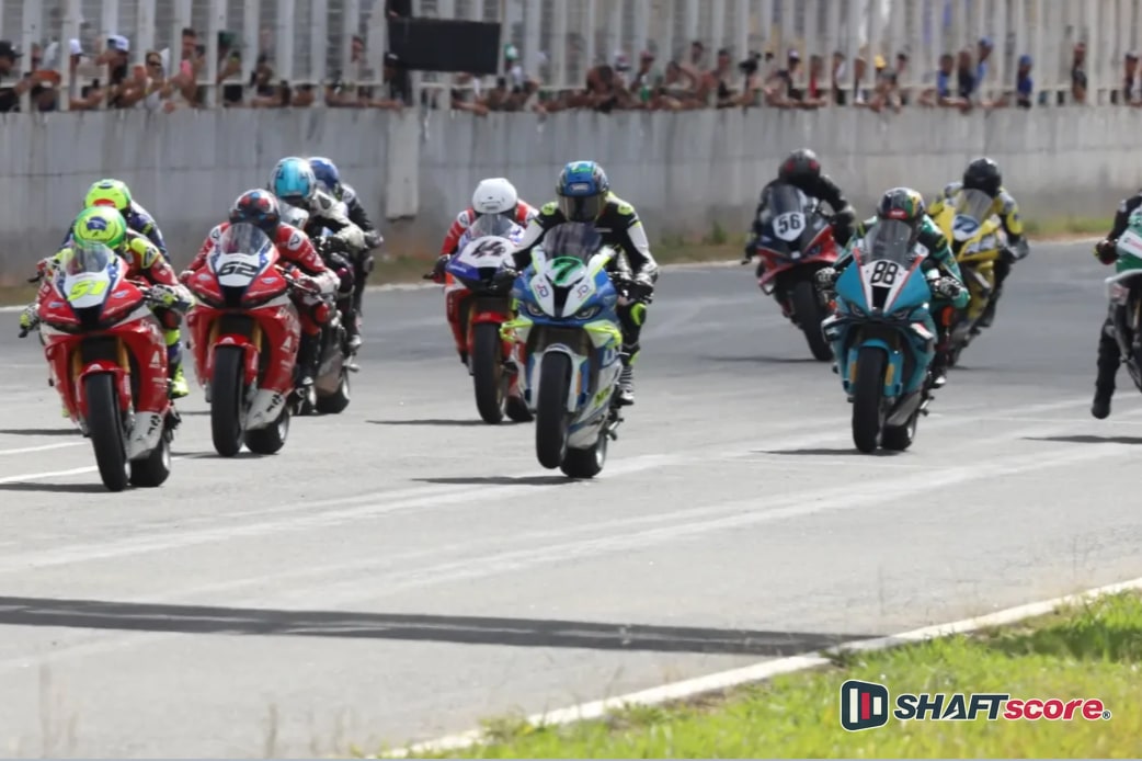 Maxi Scheib vence em Curvelo e assume liderança do Moto1000GP