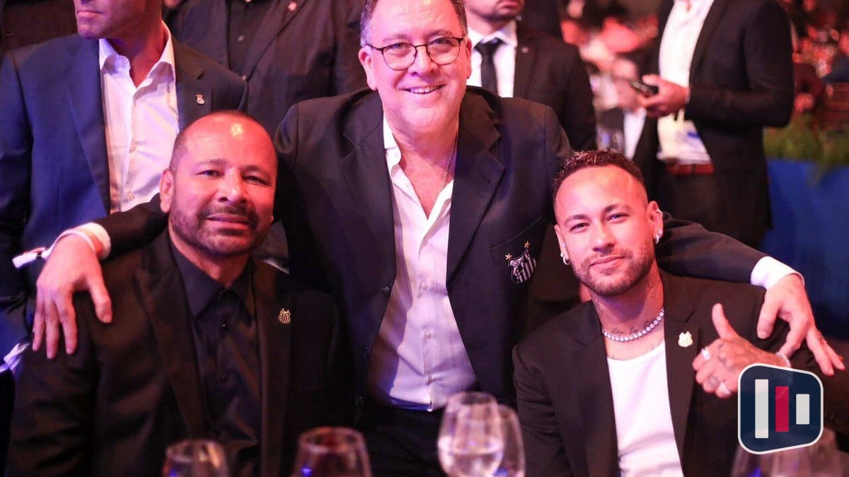 Santos sofre perda milionária com saída de patrocinadores do uniforme em 2026
