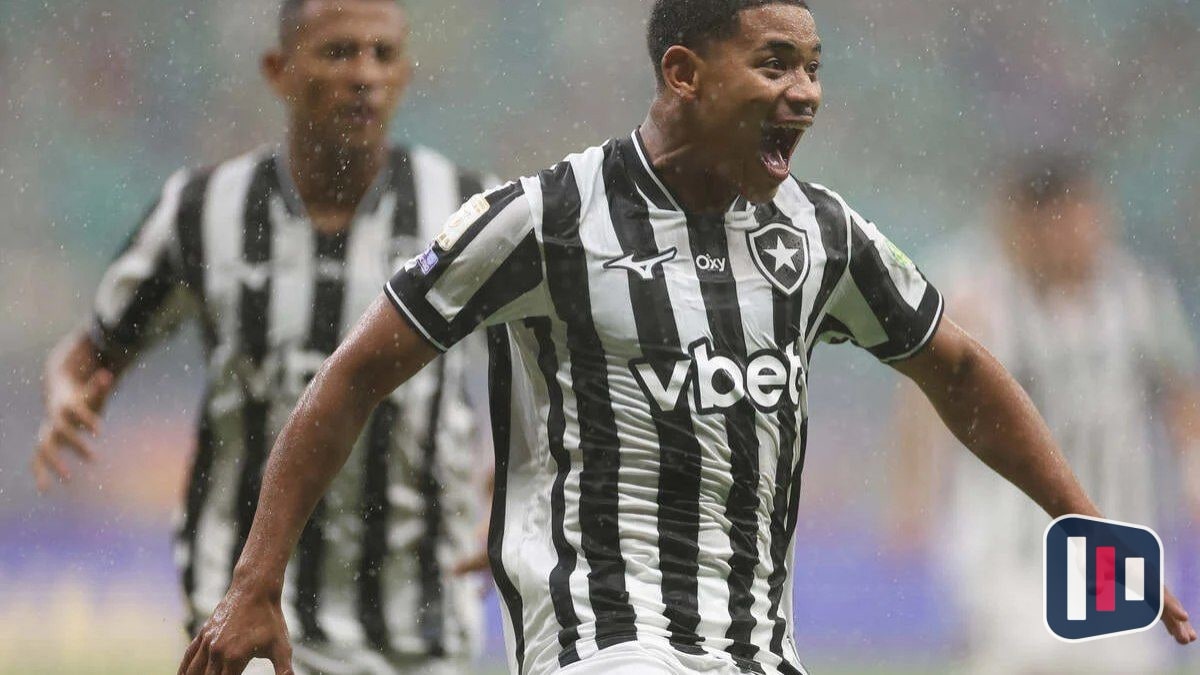 Huguinho brilha e se torna titular no Botafogo aos 19 anos