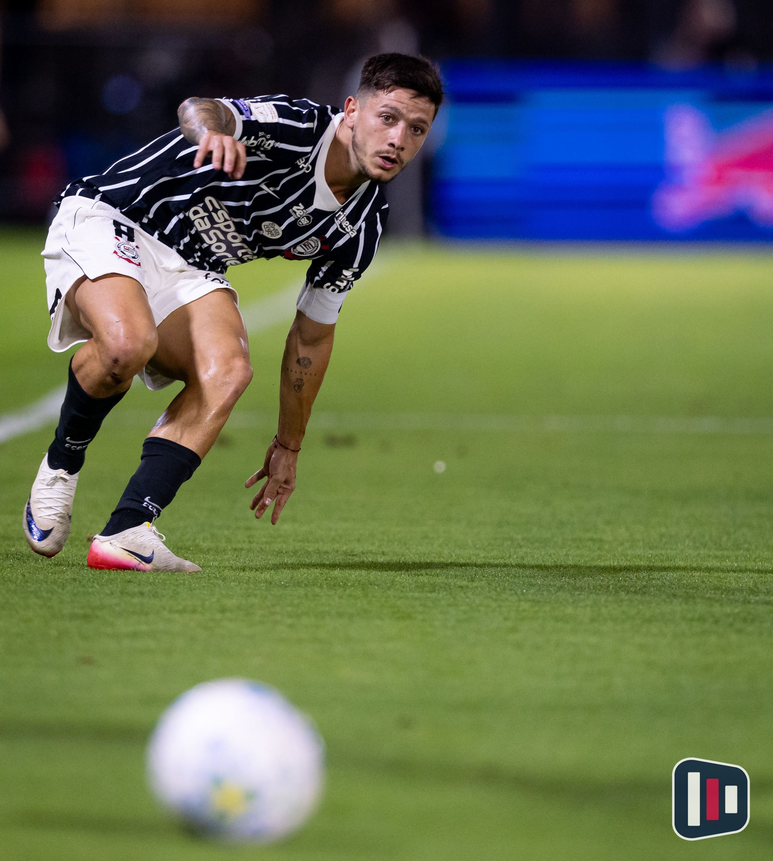 Rodrigo Garro desfalca o Corinthians contra o Coritiba pelo Brasileirão