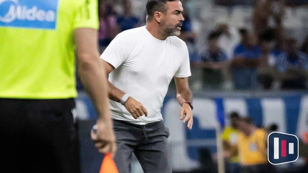 Artur Jorge destaca talento e desempenho de Felipe Morais em vitória do Cruzeiro