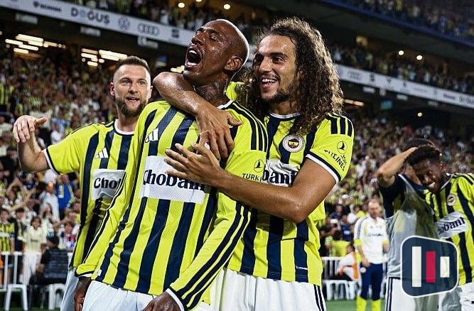 Fenerbahçe avança com gol brasileiro e garante vaga na fase final