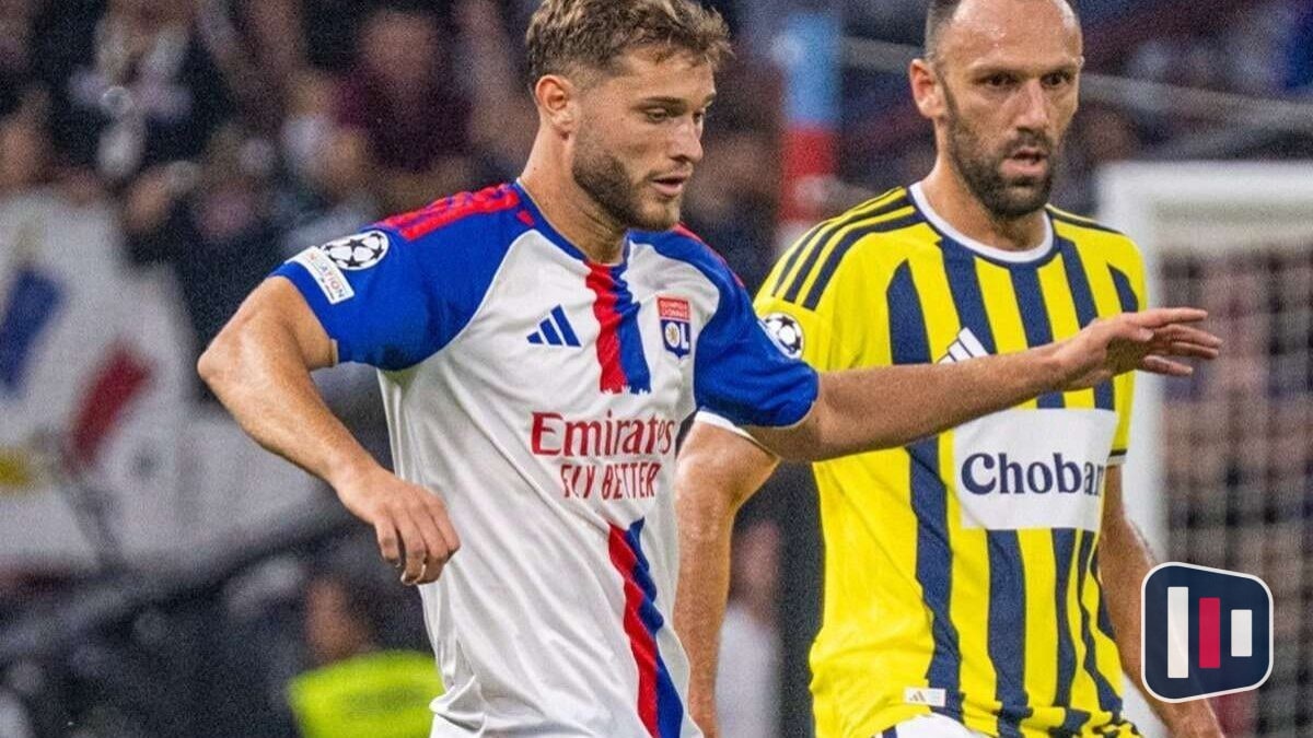Fenerbahçe supera Lyon e conquista vaga na Champions League após 18 anos