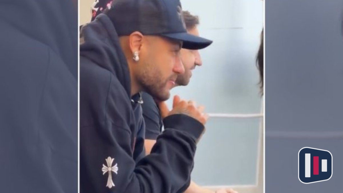 Neymar se emociona e dança balé com filha em homenagem ao Dia dos Pais