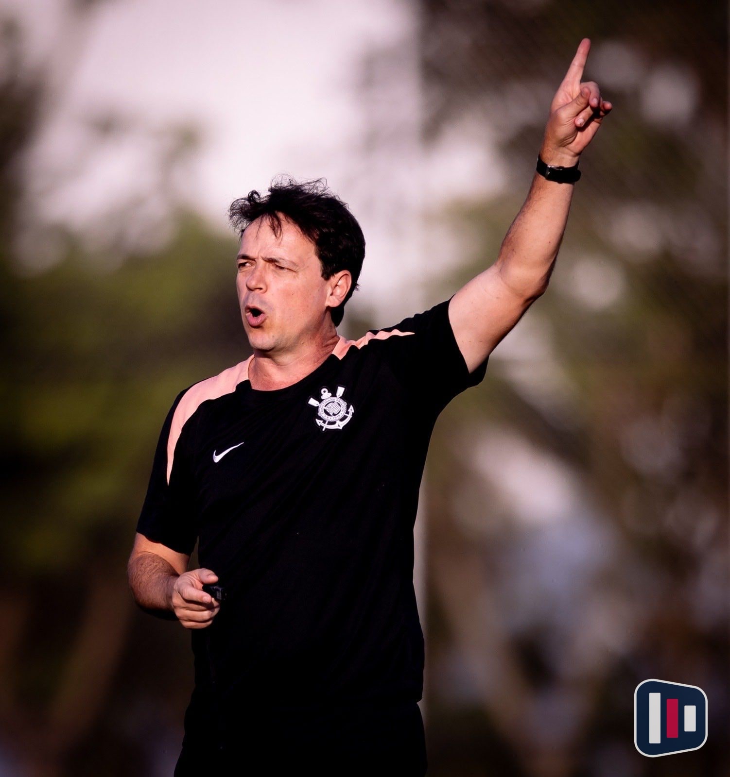 Corinthians tem semana livre após derrota e foca no clássico contra o Santos