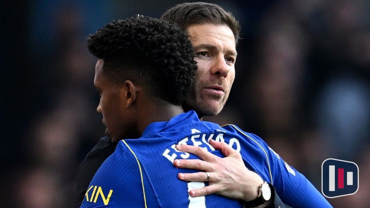 Estêvão brilha em estreia como titular e ganha elogios de Xabi Alonso no Chelsea