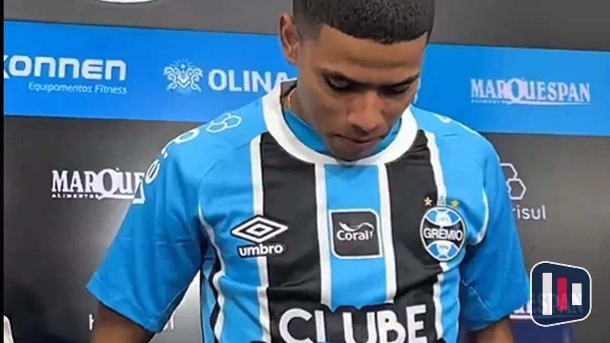 Atacante do Grêmio é vítima de golpe com falsa identidade de técnico Luís Castro