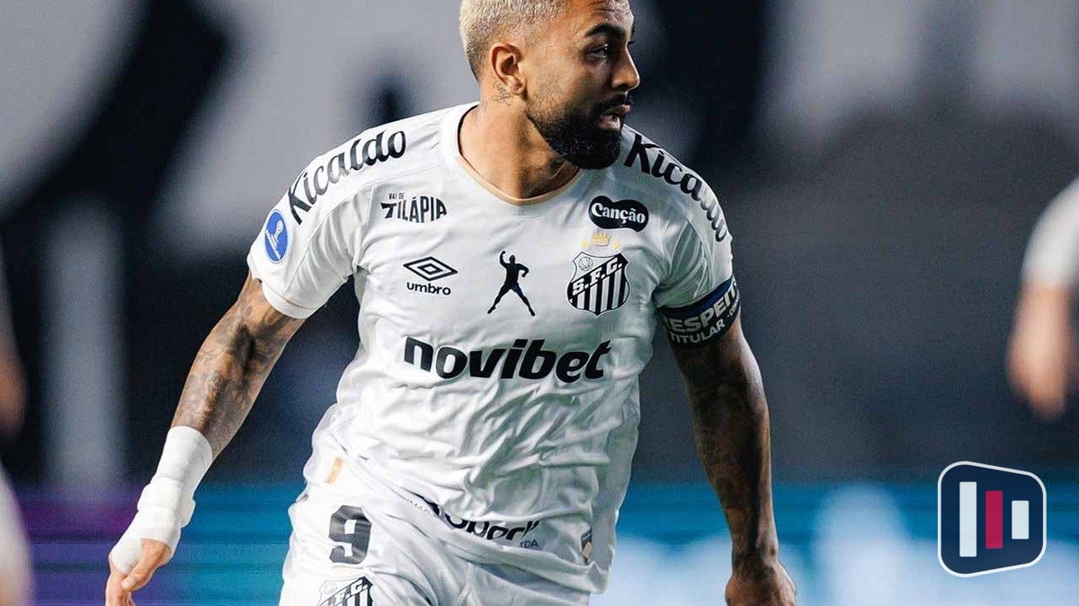 Atletas do Santos contestam arbitragem em lance polêmico contra Palmeiras