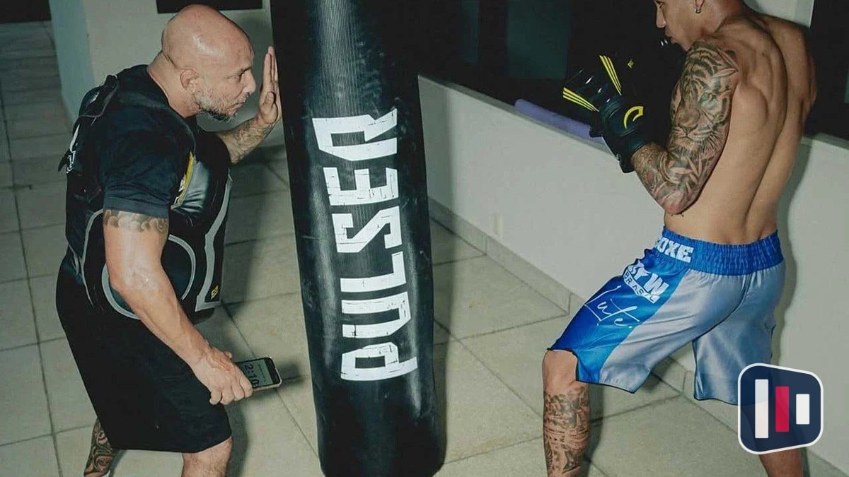 Kaio Jorge do Cruzeiro treina boxe e iguala artilharia histórica do clube