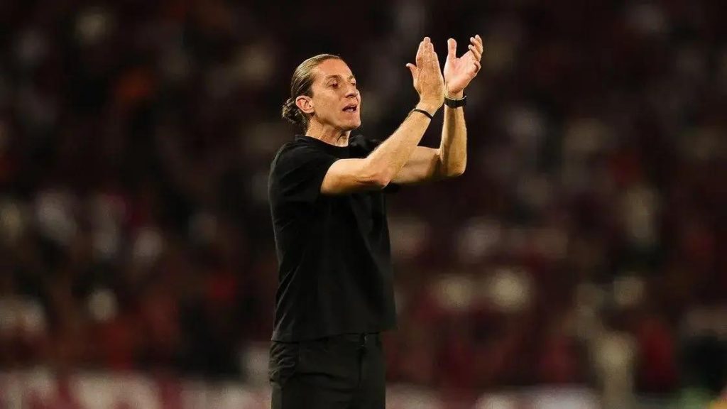 Flamengo: Filipe Luís pode igualar incrível marca de Guardiola